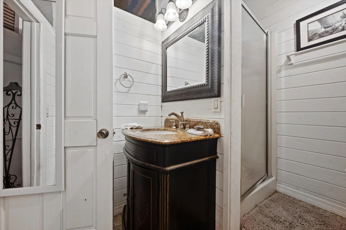 Photo of 2915 Doe Trail