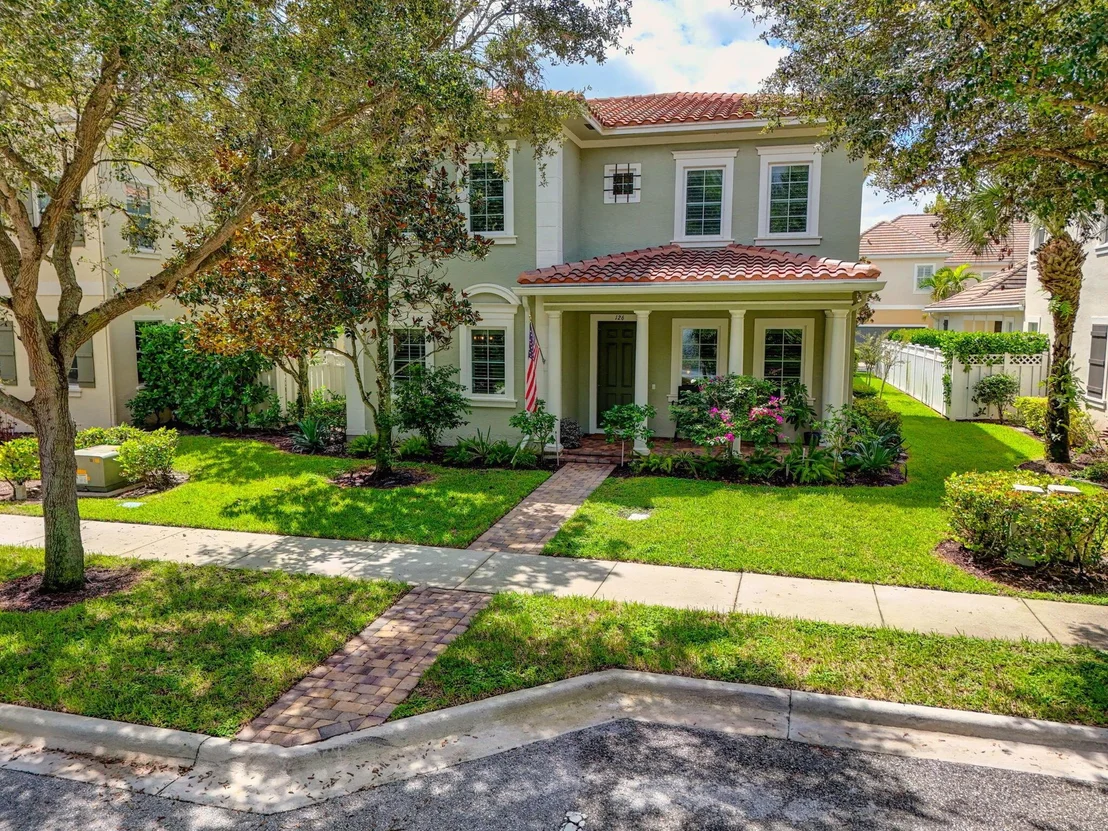 Photo of 126 Bandon Lane
