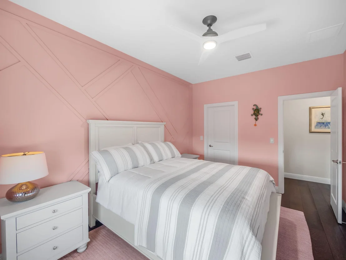 Photo of 708 SW Riverwatch Place