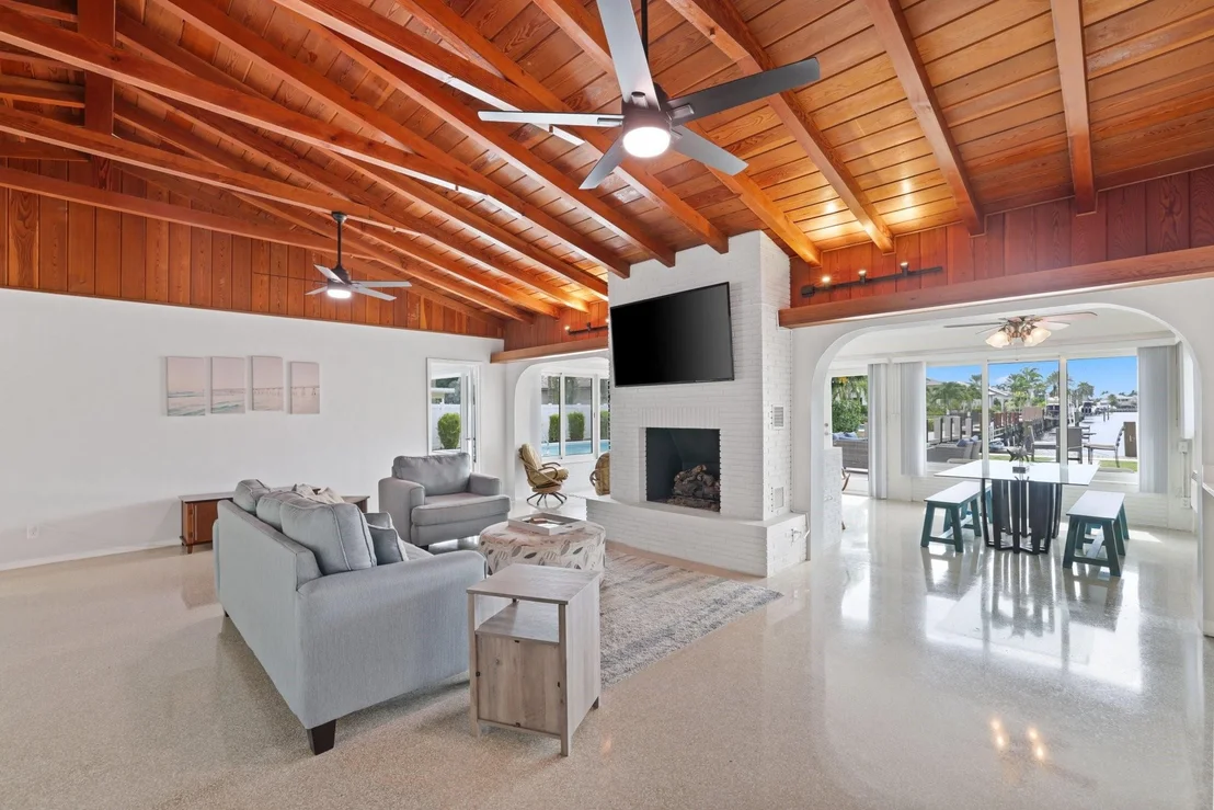 Photo of 2301 N Ocean Boulevard