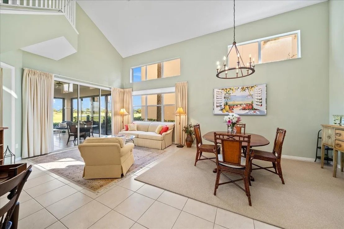 Photo of 1725 Victoria Circle