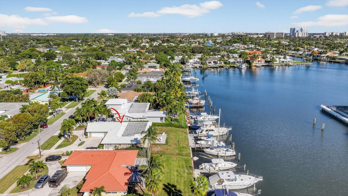 Photo of 752 Lagoon Drive