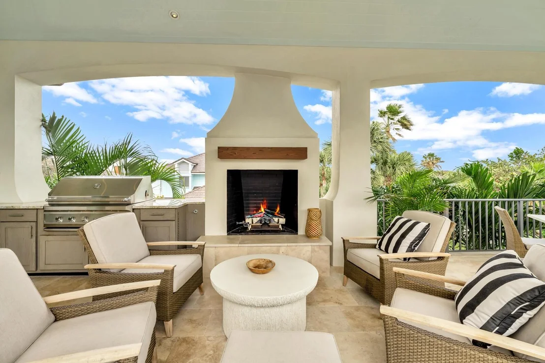 Photo of 195 Ocean Way