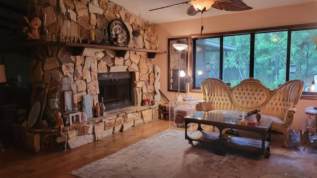 Photo of 903 Grandview Blvd