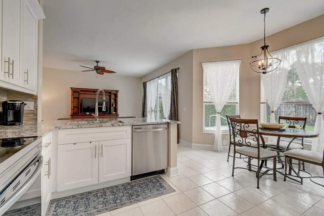Photo of 7585 Thornlee Drive