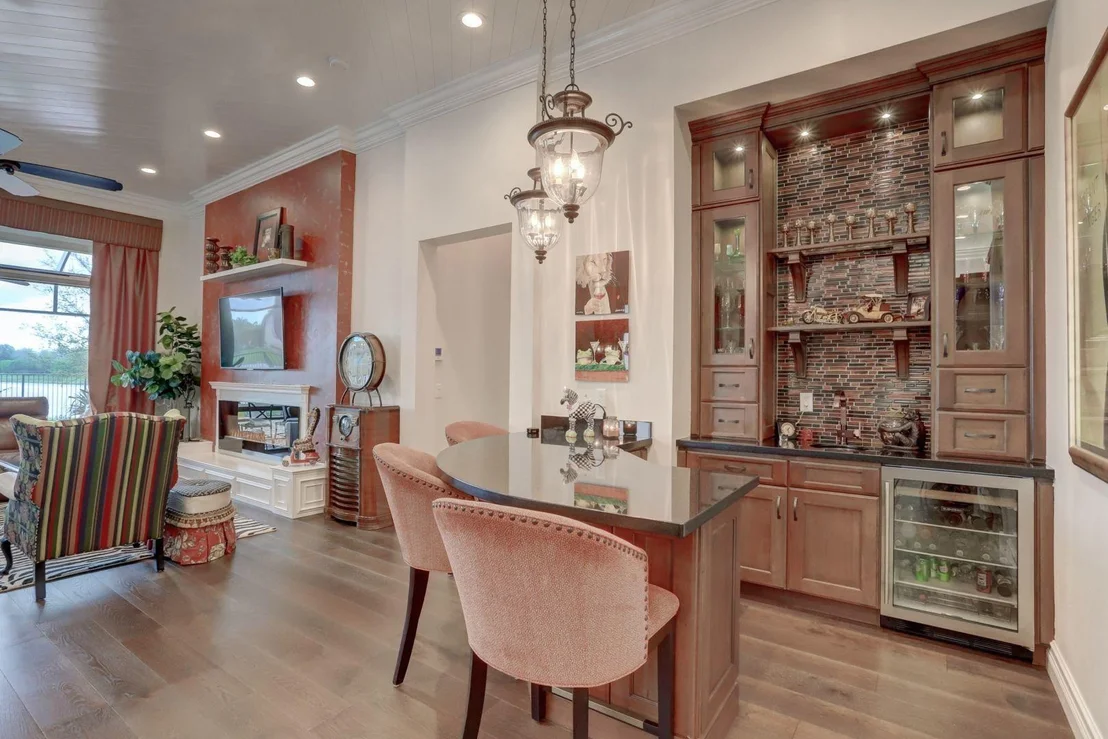 Photo of 16783 Pavilion Way