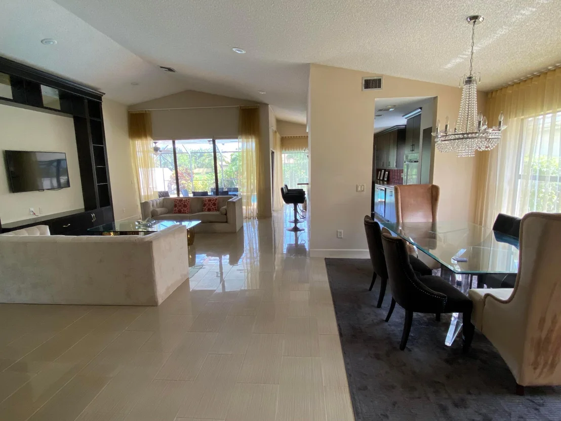 Photo of 11271 Clover Leaf Circle