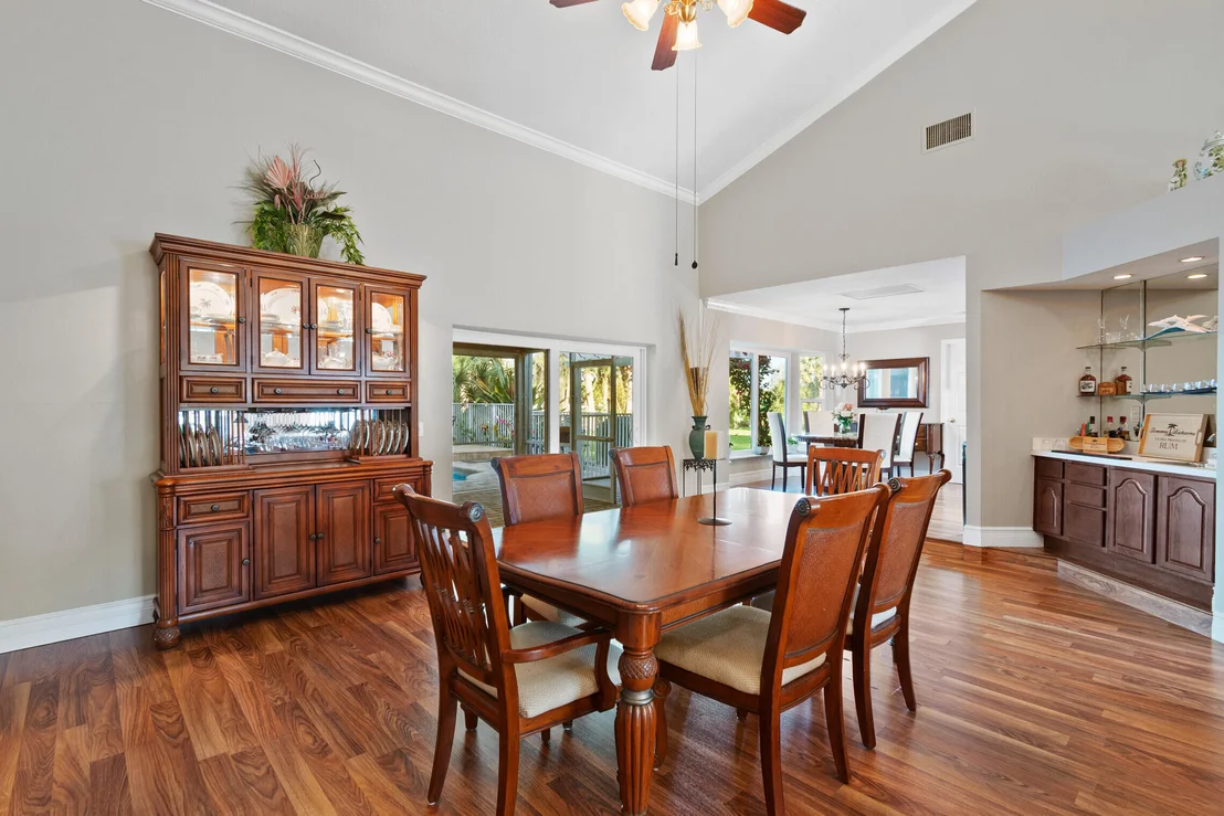 Photo of 965 Whippoorwill Row