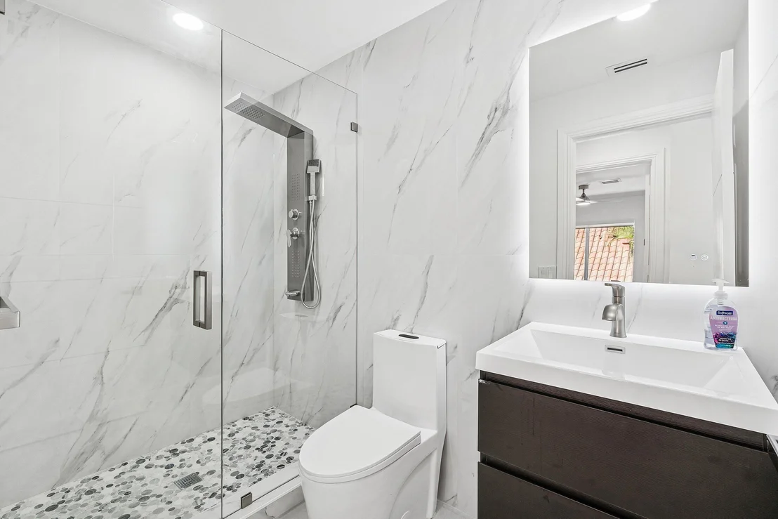 Photo of 5239 Suffolk Drive