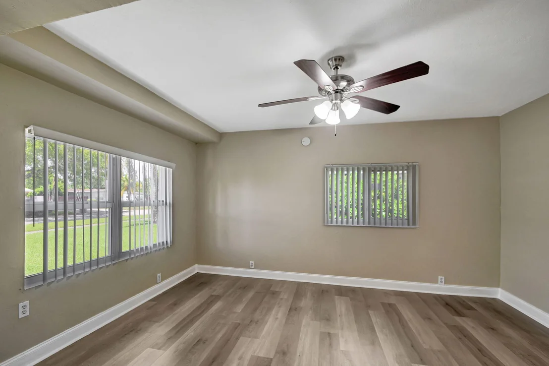 Photo of 831 Evergreen Drive