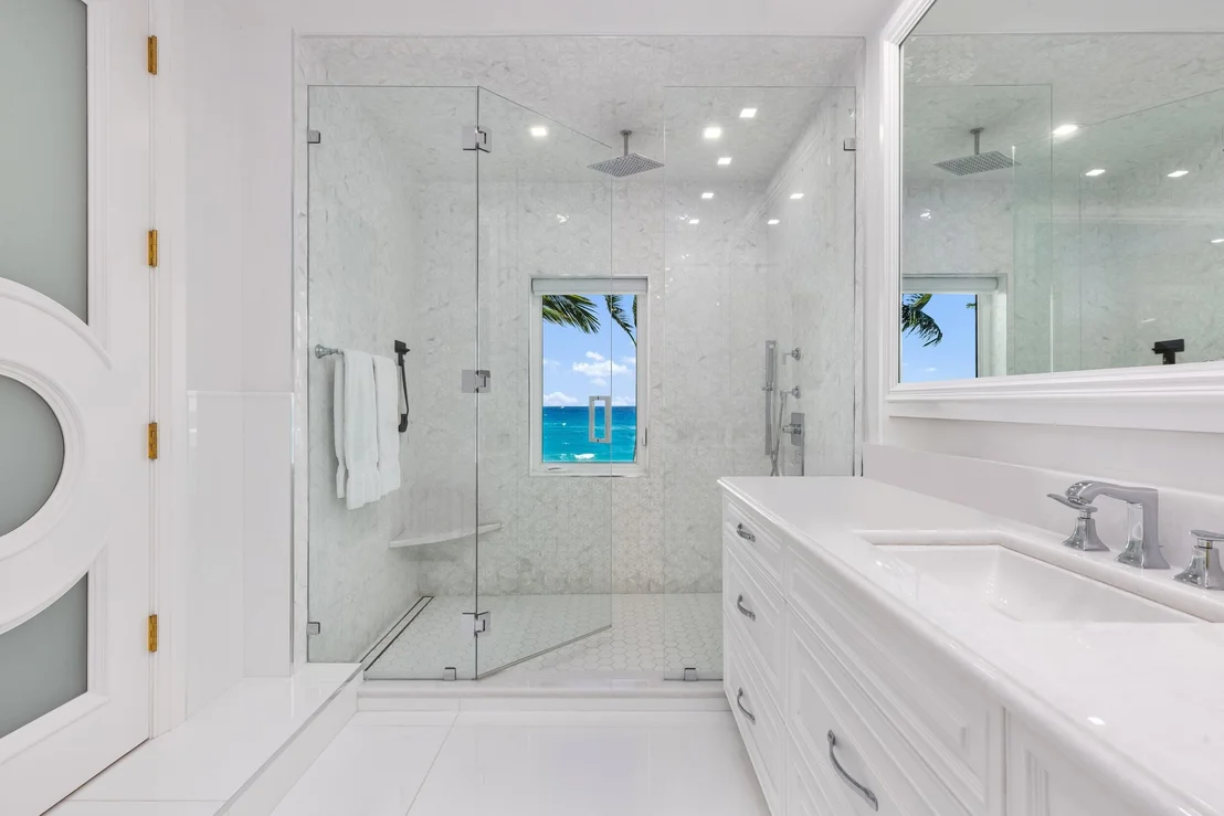 Photo of 680 S Ocean Boulevard