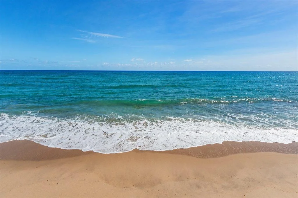Photo of 719 N Ocean Boulevard