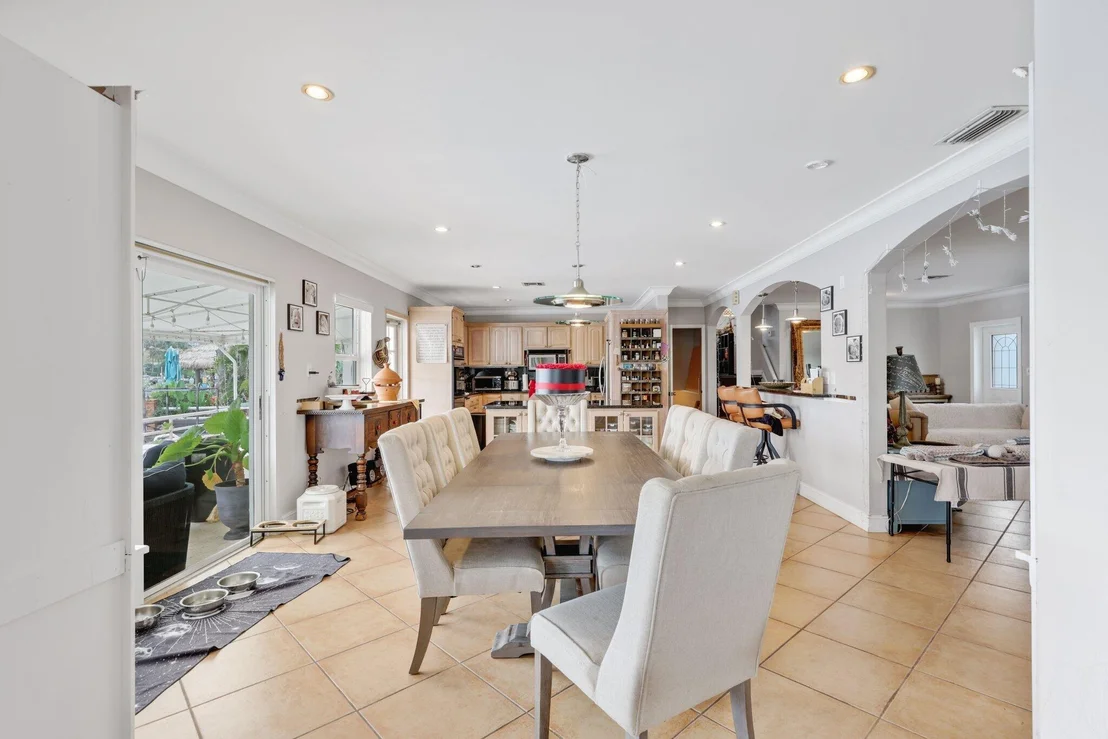 Photo of 442 SE 17th Terrace