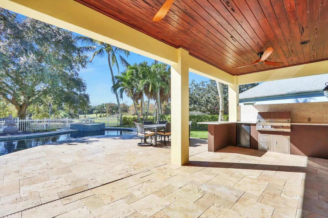 Photo of 238 Barbados Drive