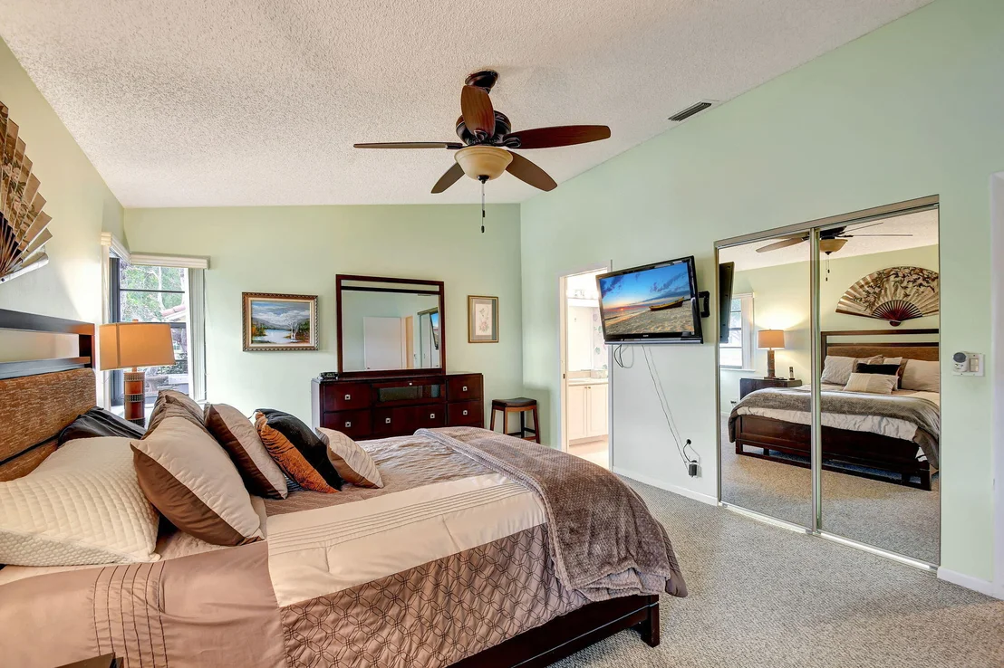 Photo of 4590 Catamaran Circle S