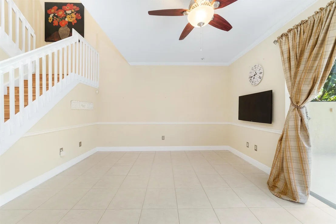 Photo of 7671 Oak Grove Circle