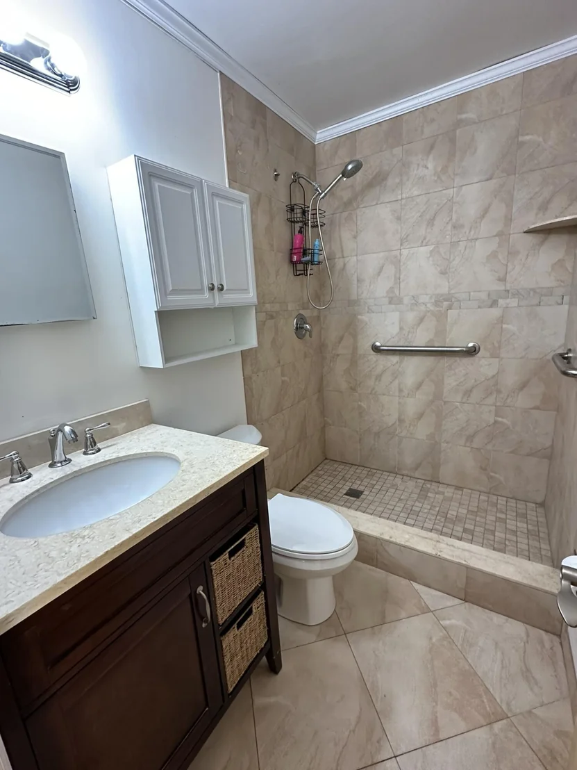 Photo of 914 SE 3rd Street