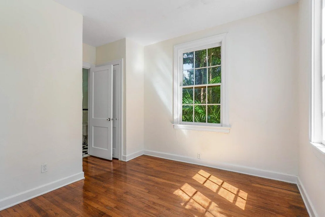 Photo of 739 Sunset Road