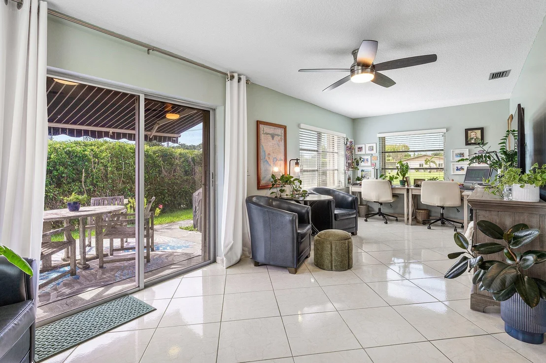 Photo of 6027 Stanley Lane