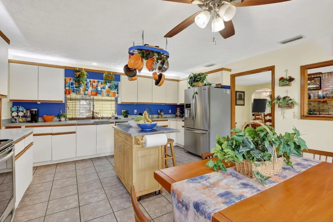 Photo of 600 Gopher Hill Road