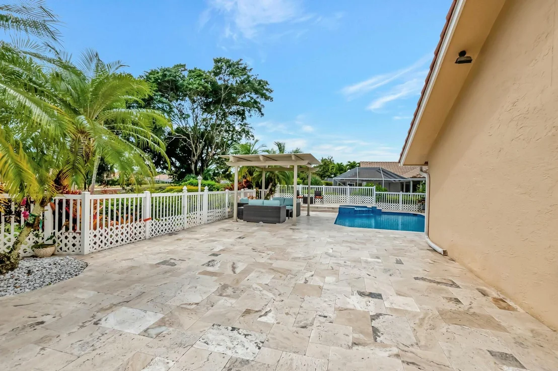 Photo of 10423 Canoe Brook Circle