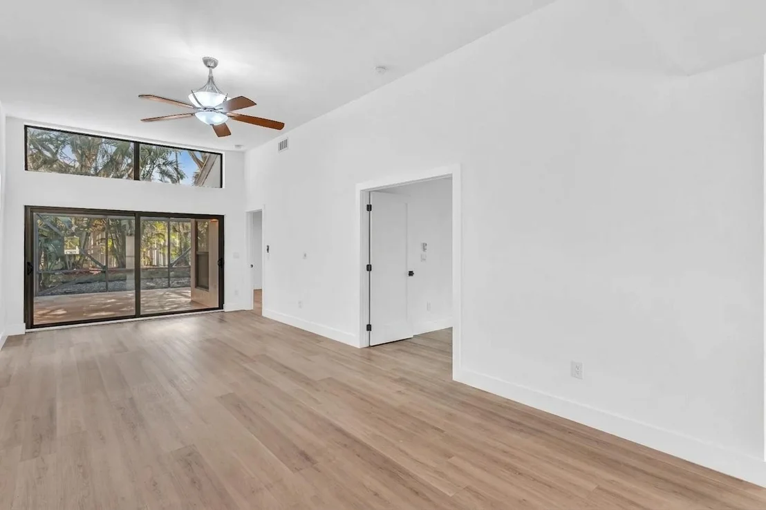 Photo of 6708 Canary Palm Circle