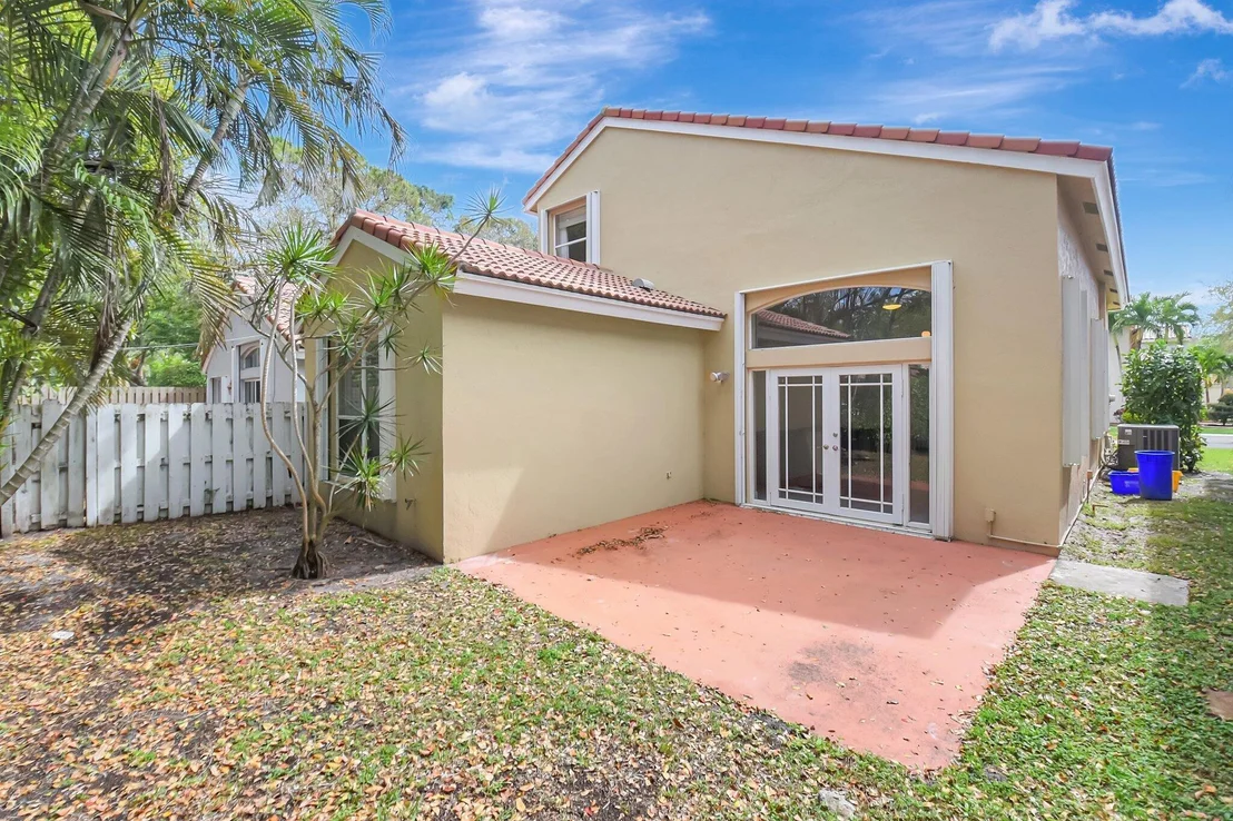 Photo of 6892 Silverado Terrace