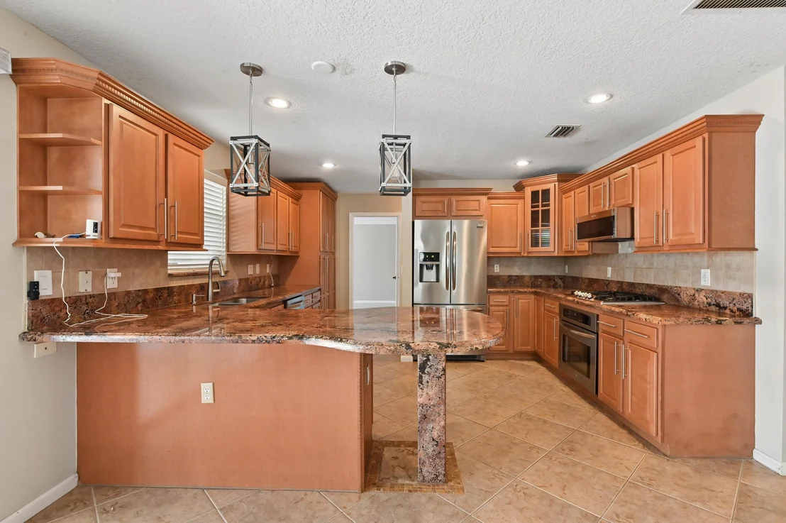 Photo of 1163 Peninsula Way