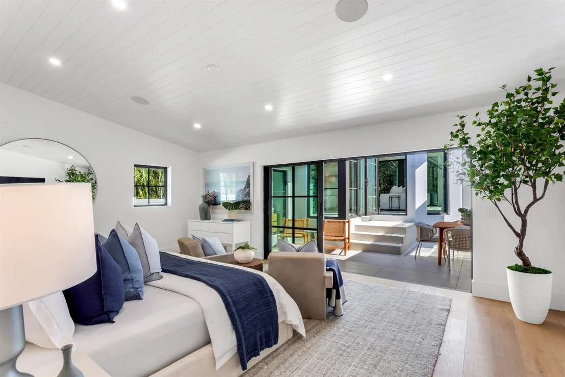Photo of 1125 Harbor Drive