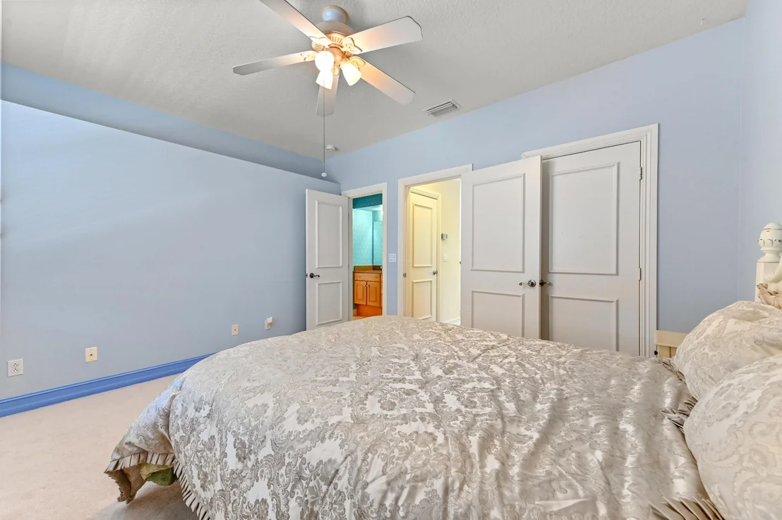 Photo of 8817 SE Compass Island Way