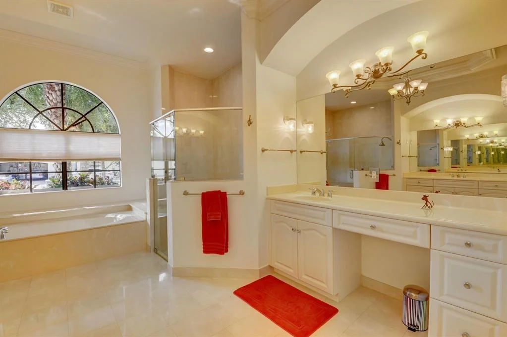 Photo of 9170 Isles Cay Drive