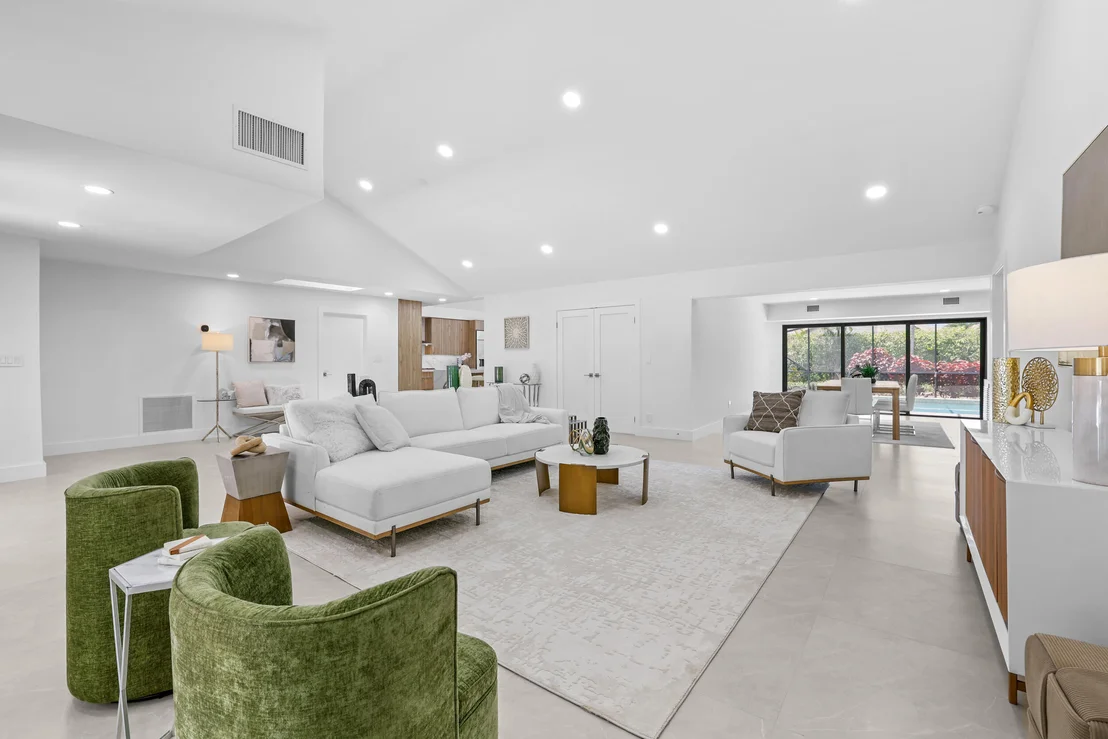 Photo of 7571 Estrella Circle