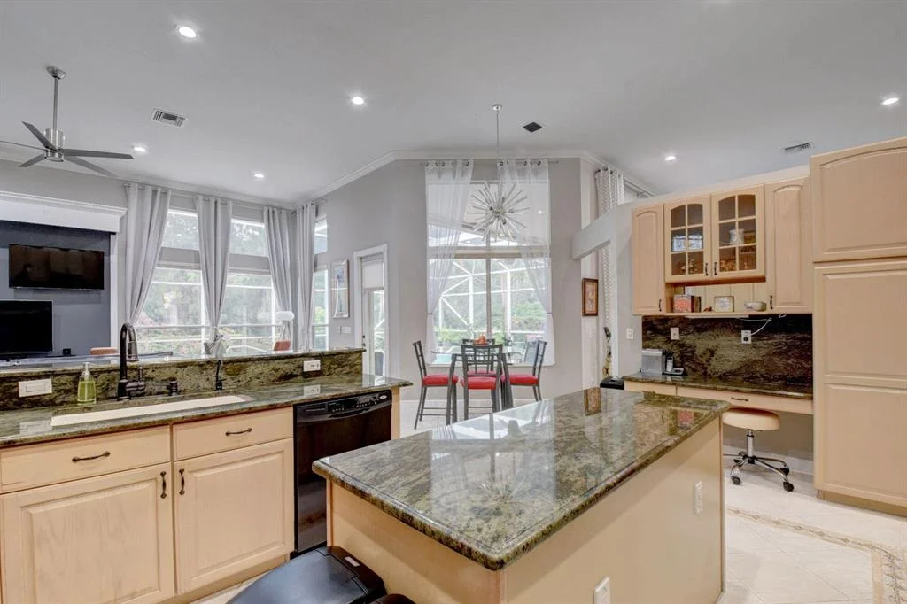Photo of 8161 Muirhead Circle