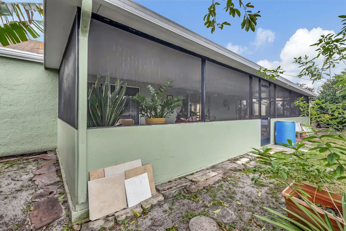 Photo of 9873 Robins Nest Road
