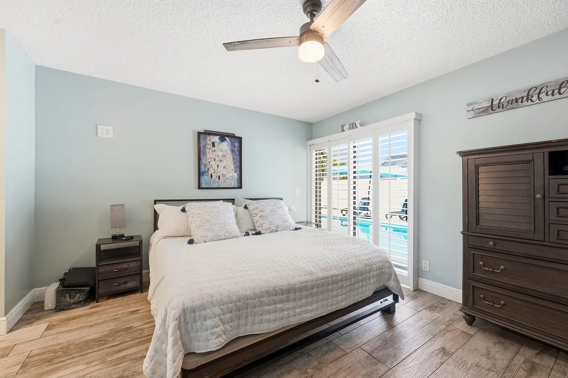 Photo of 6273 Barbara Street