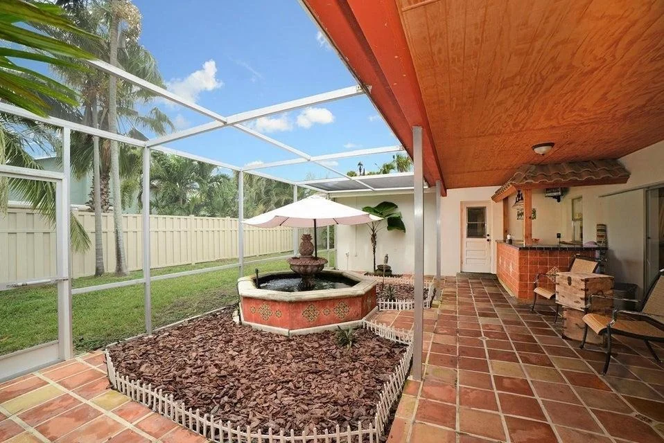 Photo of 4943 Acorn Drive