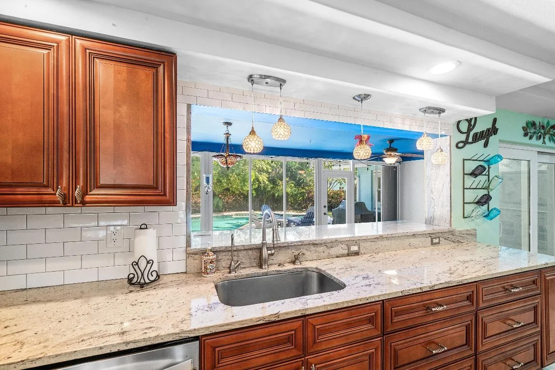 Photo of 1108 Petrel Road