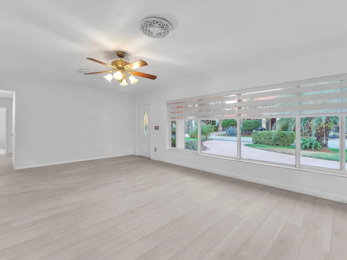 Photo of 513 SE 28th Avenue