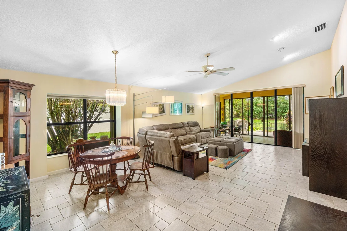 Photo of 4820 Boxwood Circle