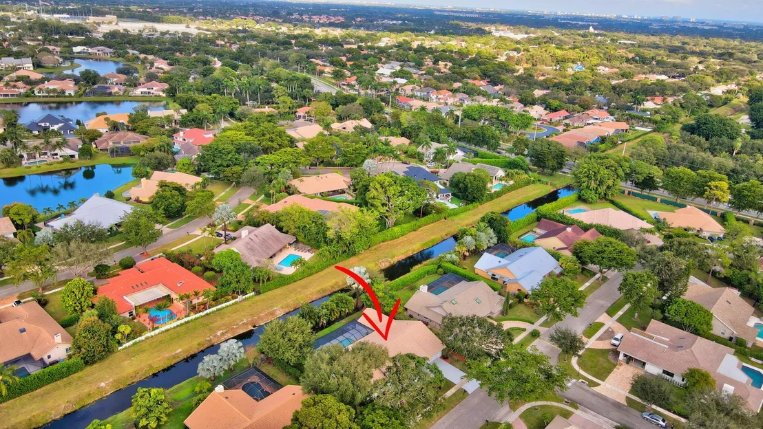 Photo of 3065 Saint James Drive