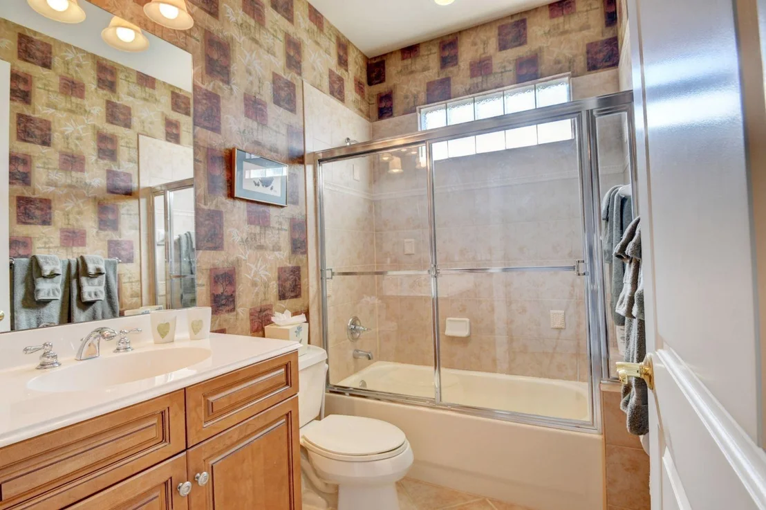 Photo of 8180 Valhalla Drive