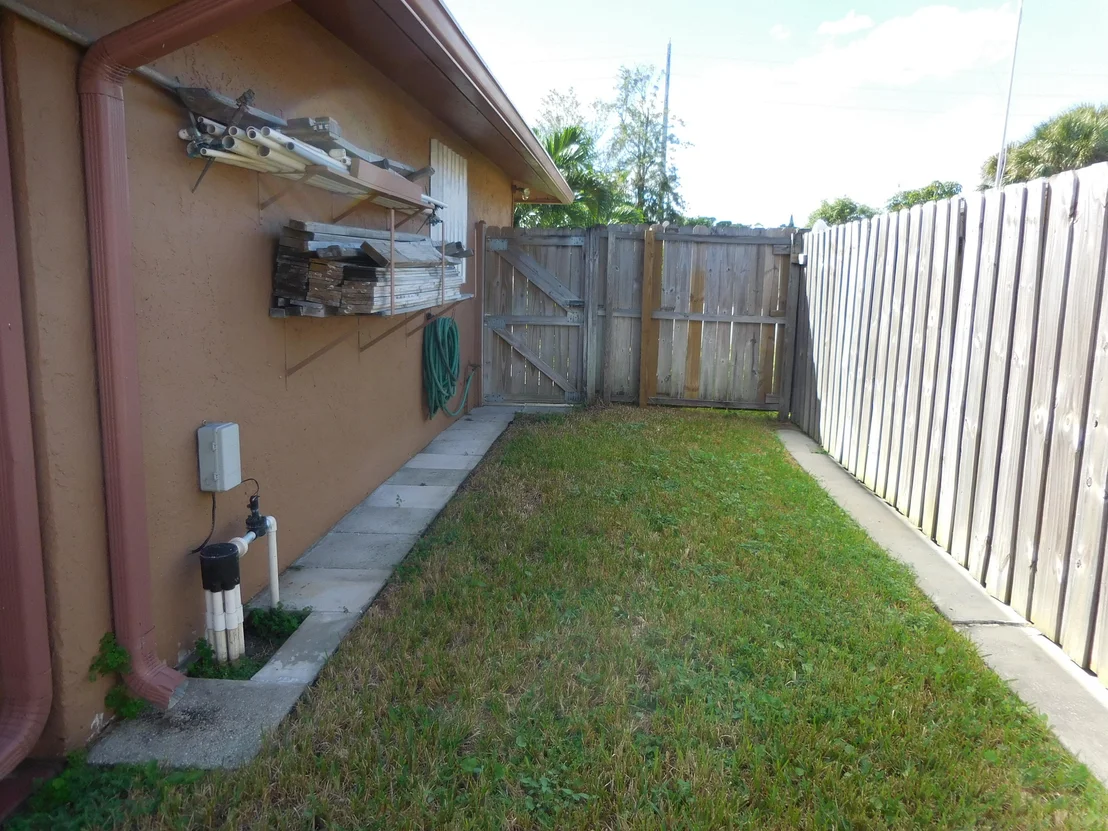 Photo of 362 Foresta Terrace