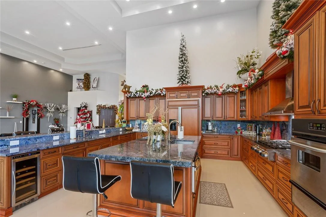 Photo of 6306 NW 66th Way