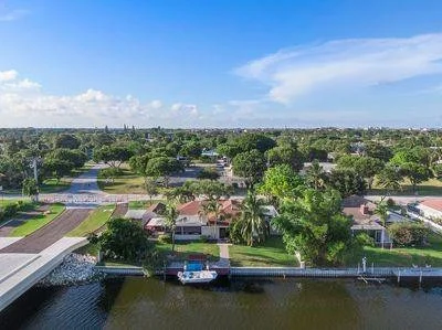 Photo of 864 Avocet Road