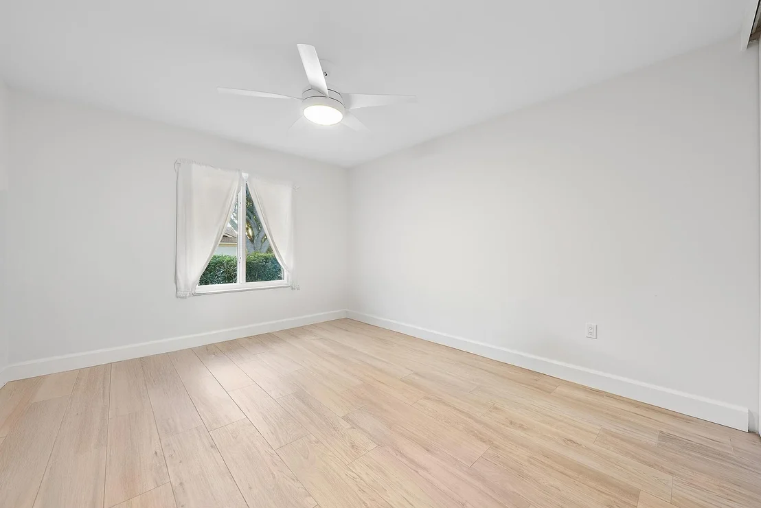 Photo of 223 Ridge Road