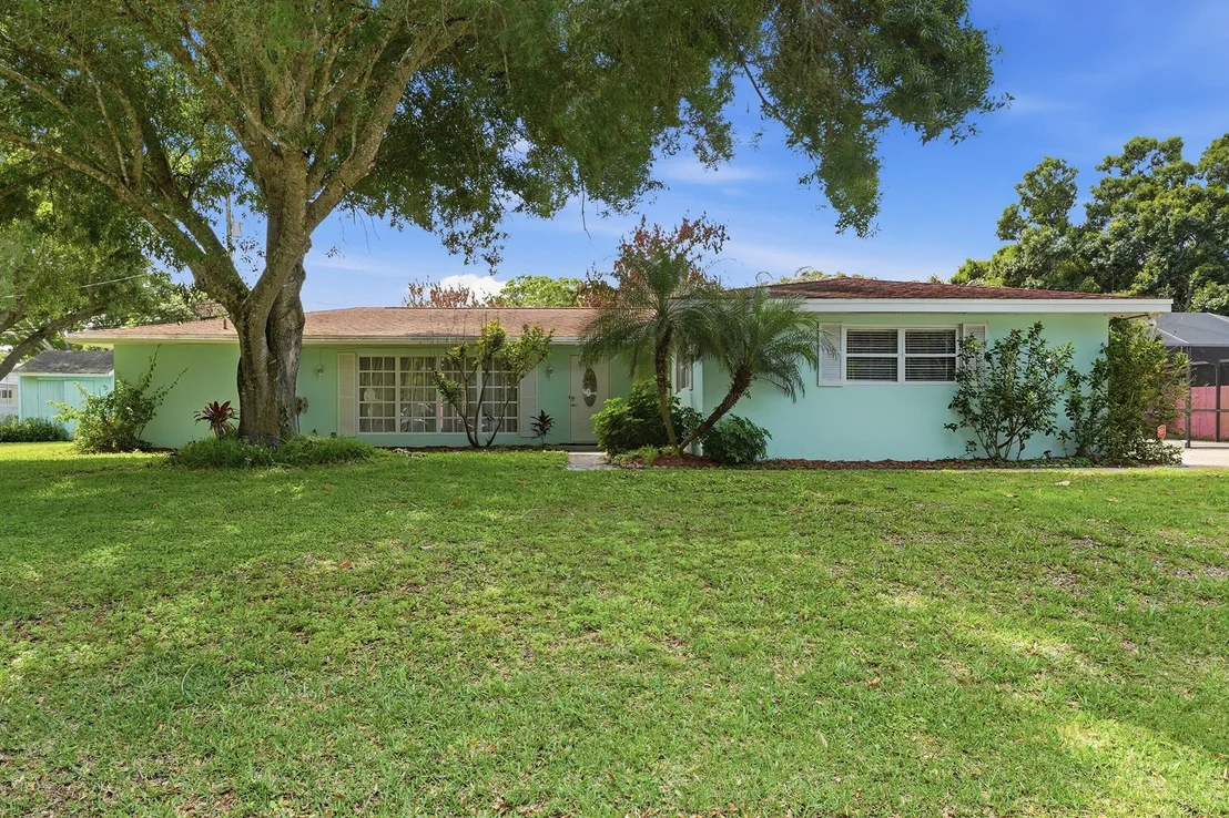 Photo of 2115 15th Place