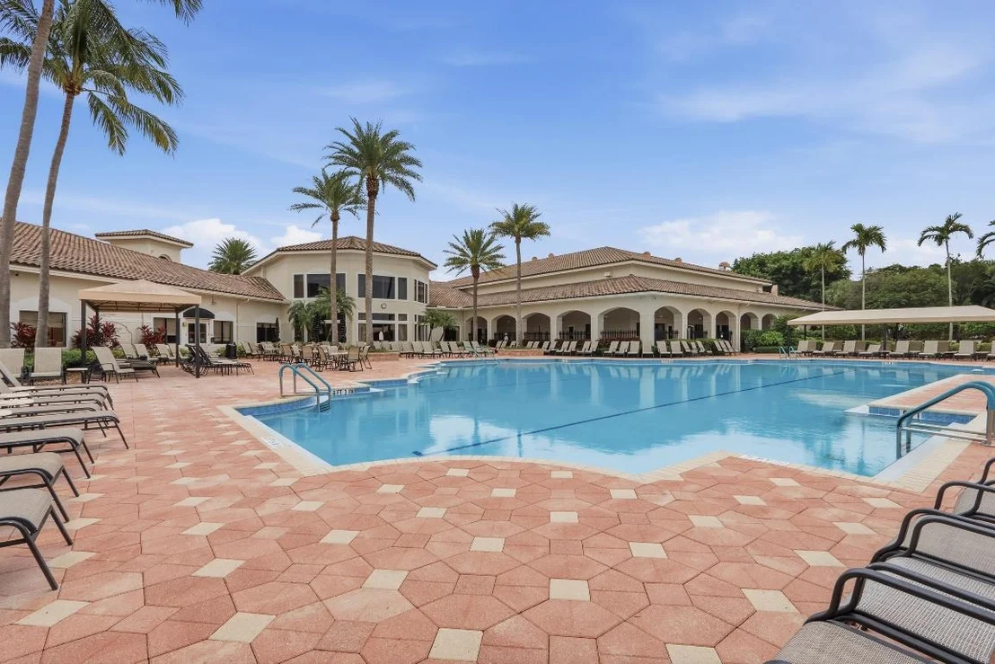 Photo of 8752 Palm River Drive