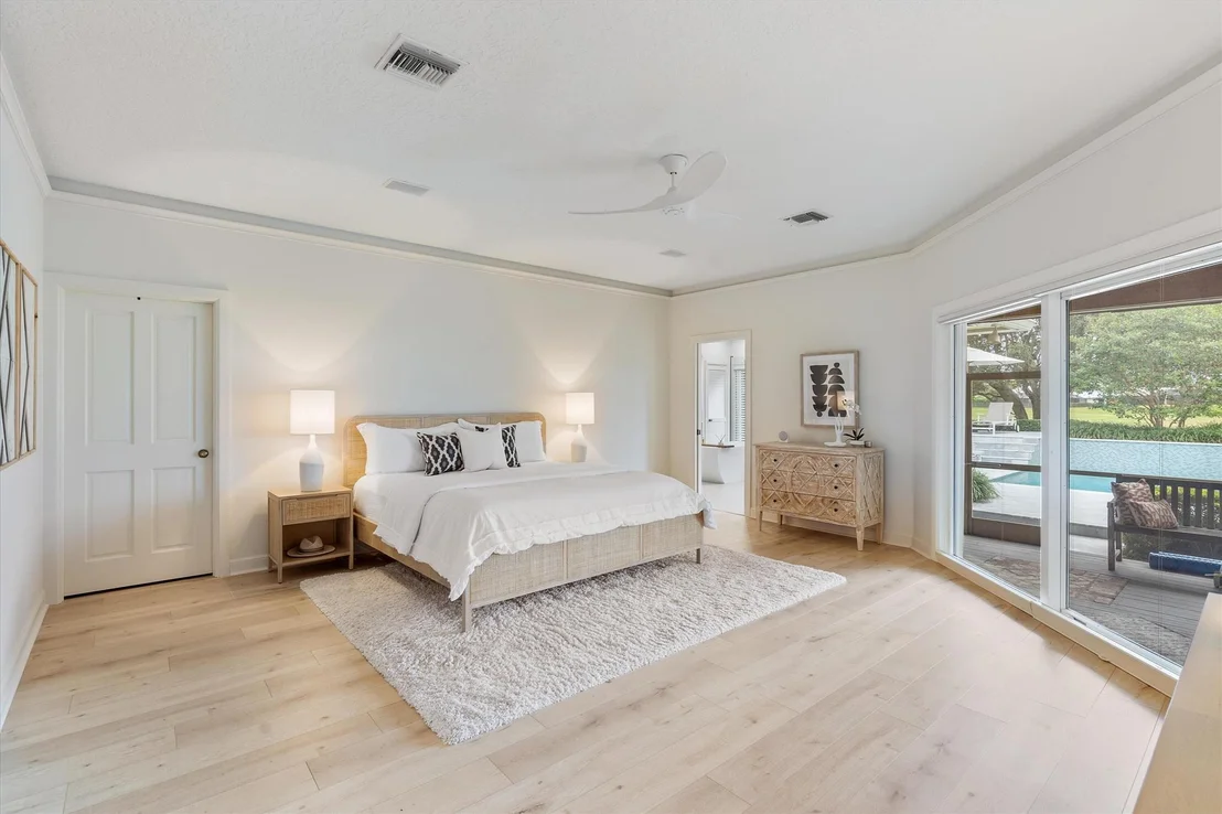 Photo of 121 Turnberry Drive