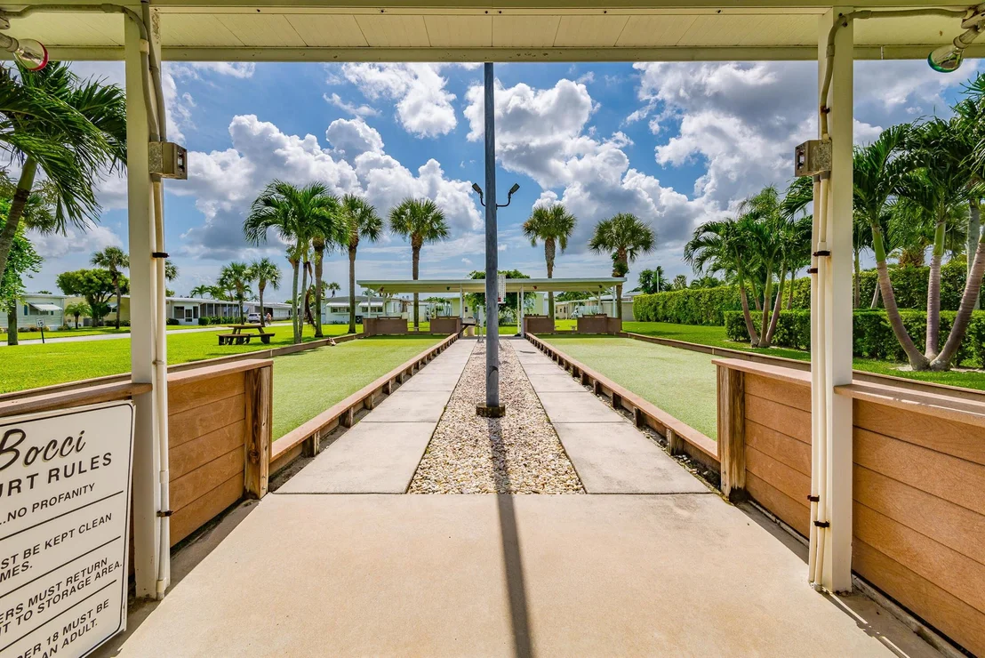 Photo of 56020 Amparo Bay