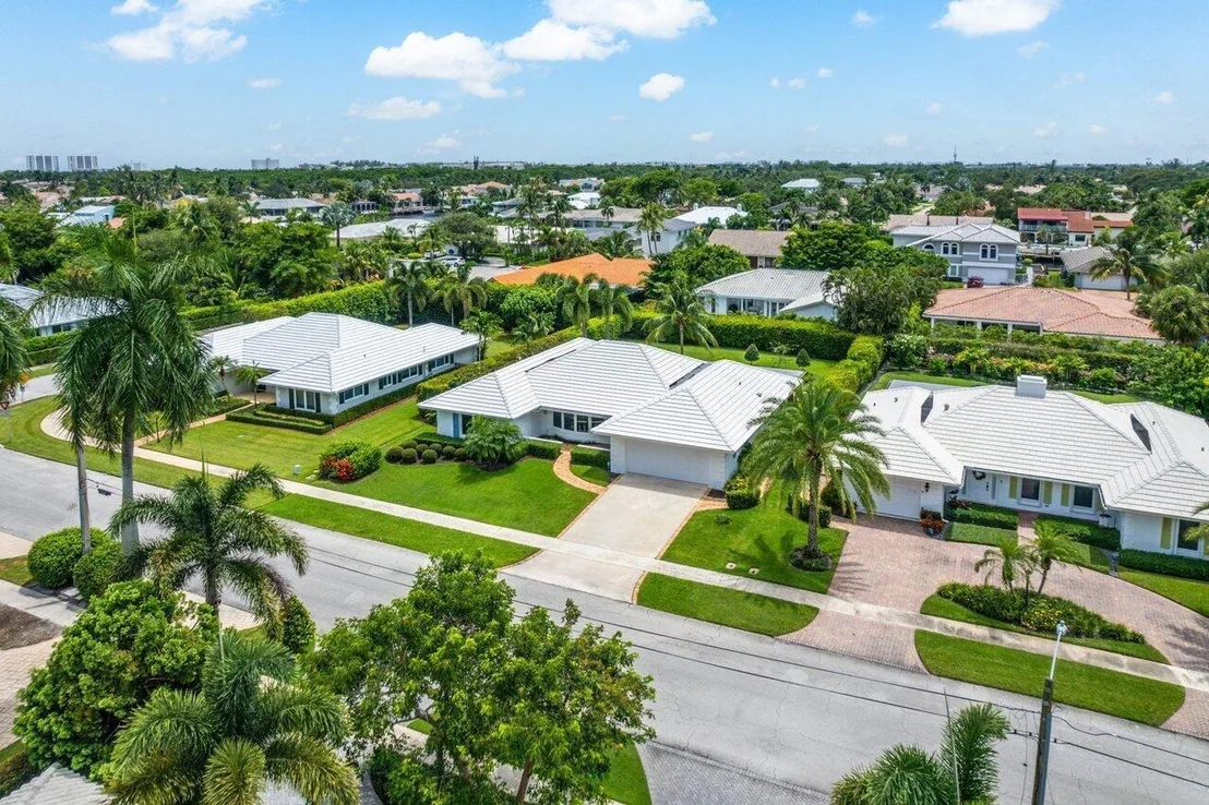Photo of 670 Elm Tree Lane